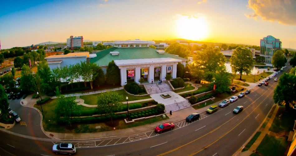 A Weekend Guide to Huntsville, Alabama