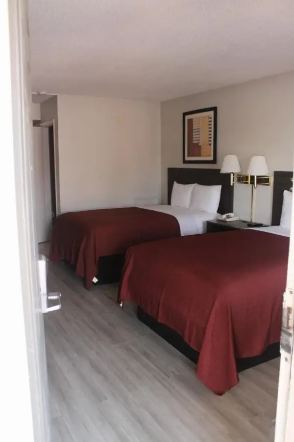 VIP Inn and Suites Main image